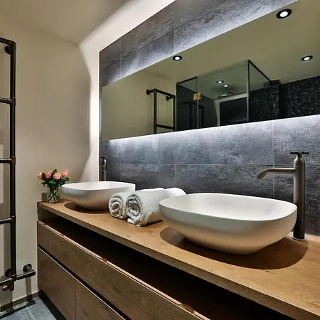 Onthe Rocks Chamonix Mont Blanc